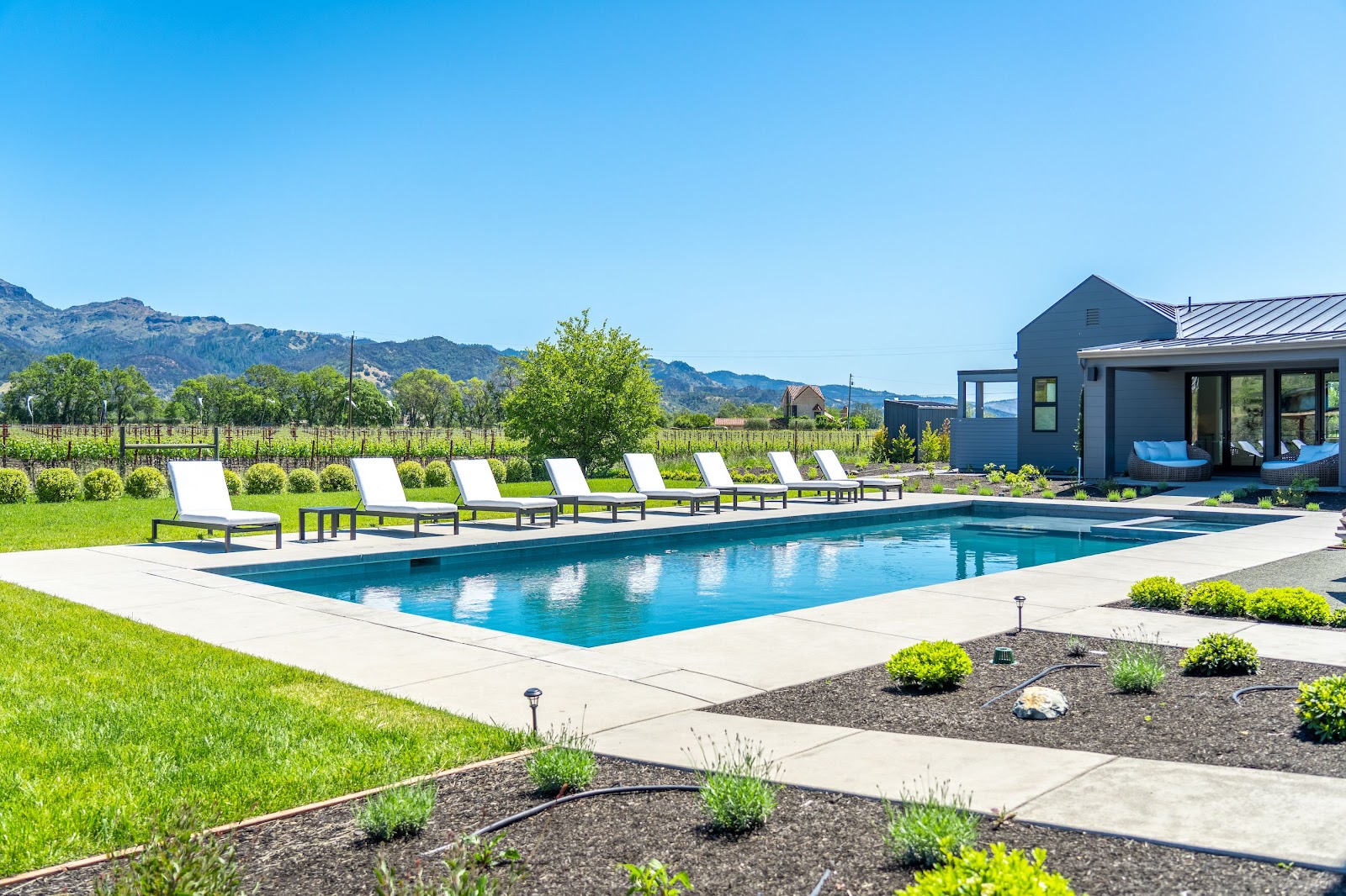 Calistoga, Kalifornien, USA — Landgut Mit 7 Schlafzimmern Und Pool