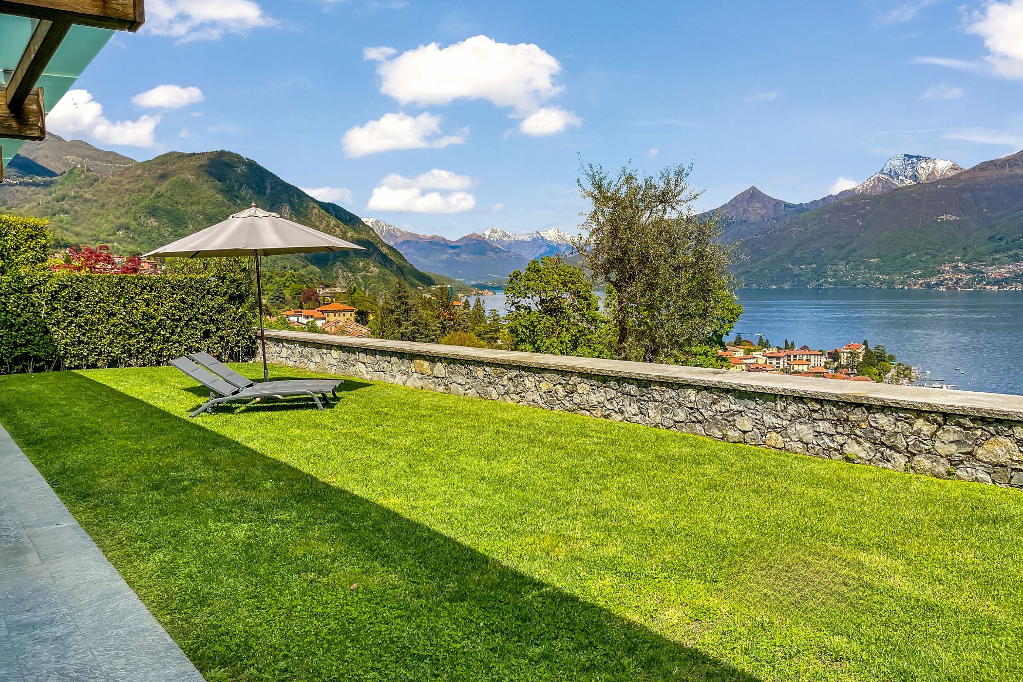 Menaggio, Lake Como, Italy — 2-Bed Apartment With Pool